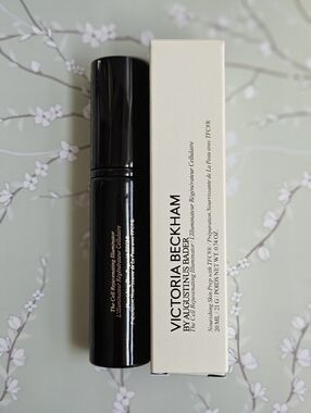 Victoria Beckham By Augstine Bader The Cell Rejuvenating Illuminator Golden NEW